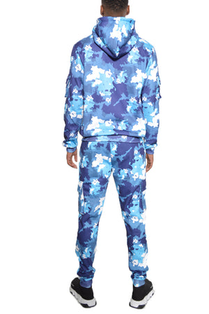 
                  
                    Load image into Gallery viewer, Camo Pullover Set
                  
                