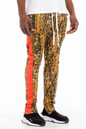 
                  
                    Load image into Gallery viewer, Riley Hunter Camo Track Pants
                  
                